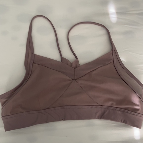 Alo sports bra - Picture 5 of 5